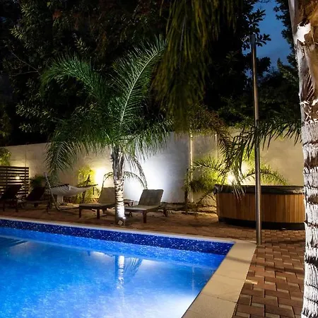 56 Luxury Aparthotel Rhodes City