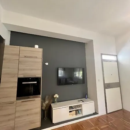 56 Luxury Aparthotel *