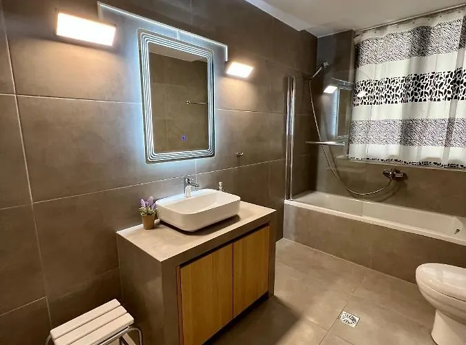 شقة فندقية 56 Luxury Rhodes City