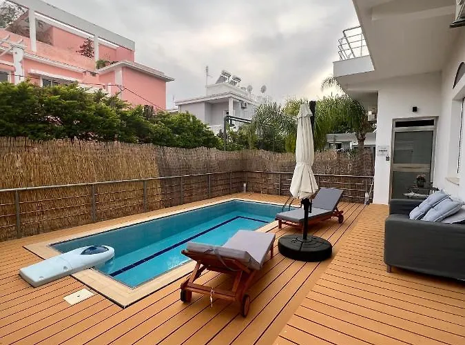 56 Luxury Rhodes City