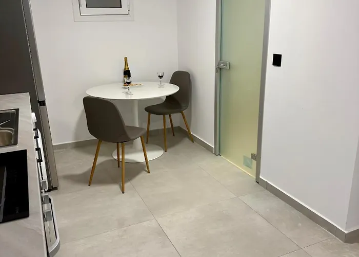 56 Luxury Aparthotel 4*