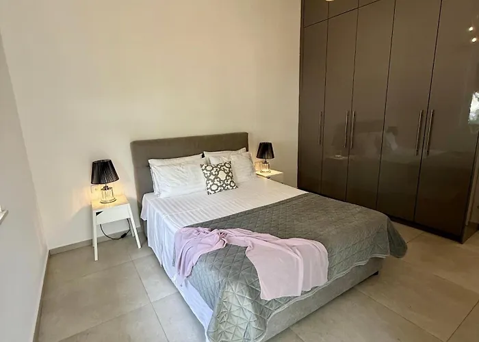 56 Luxury شقة فندقية Rhodes City