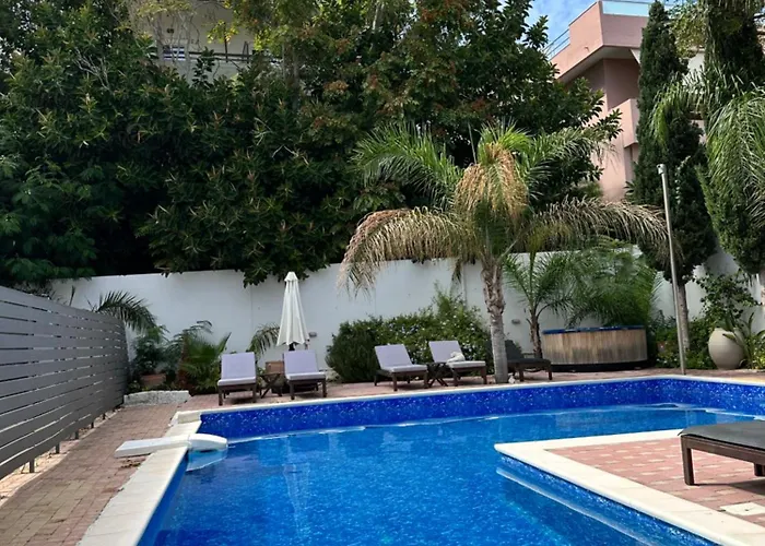 56 Luxury شقة فندقية Rhodes City