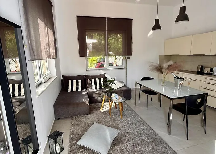 شقة فندقية 56 Luxury Rhodes City